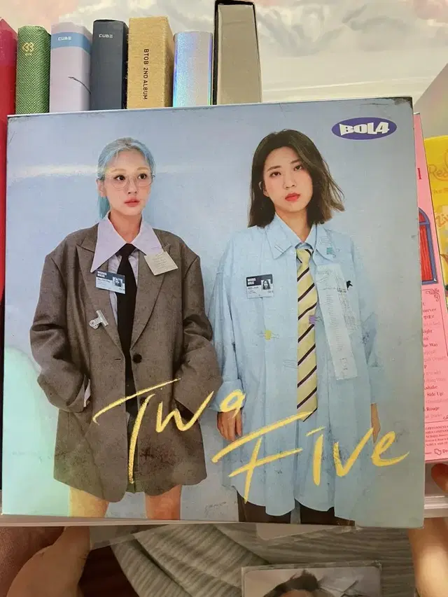 볼빨간사춘기 미니앨범 two five