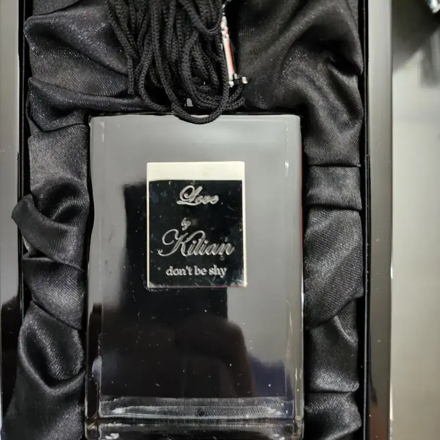 Kilian 킬리안 러브 돈 비 샤이 EDP 50ml