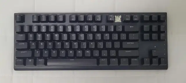 커세어 k60 opx 광축 게이밍 기계식 키보드