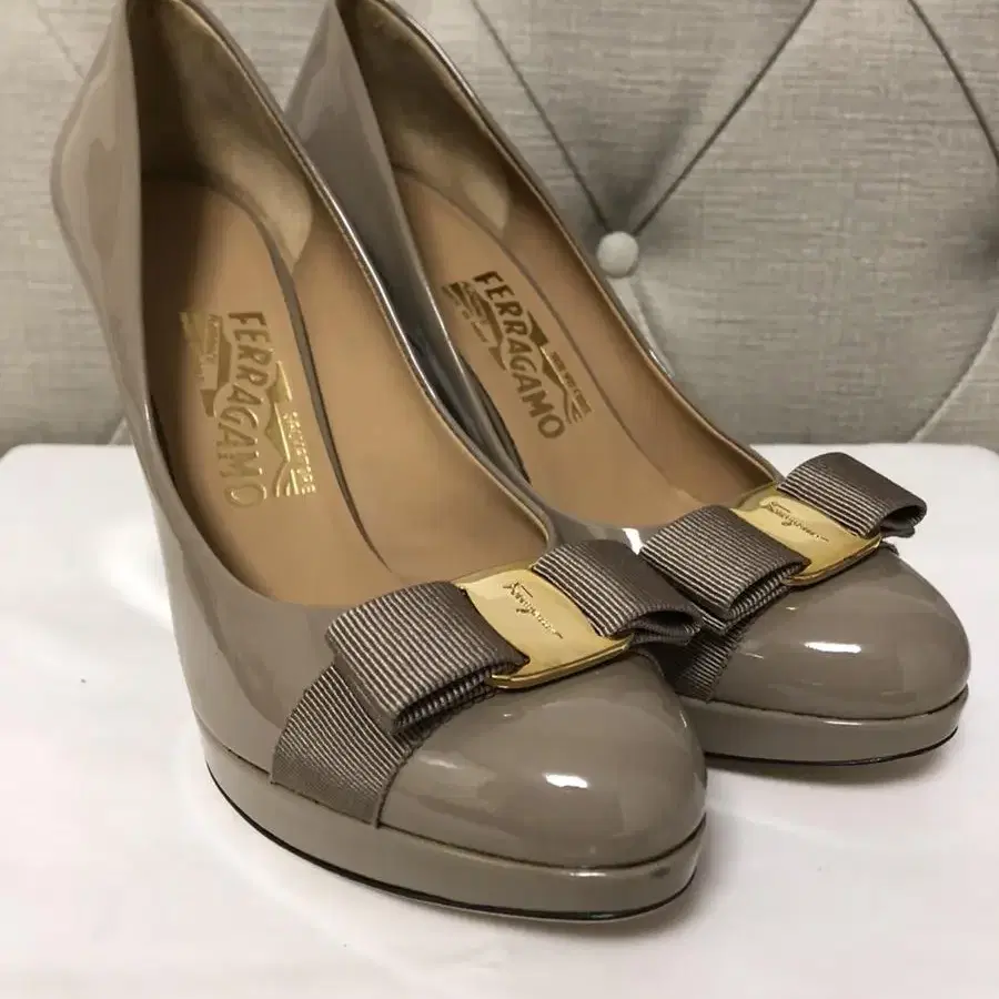 *FERRAGAMO 페라가모 웨지힐