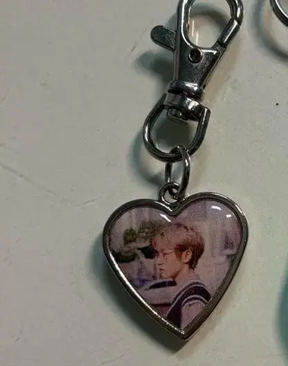 NCT Dream renjun keyring sells