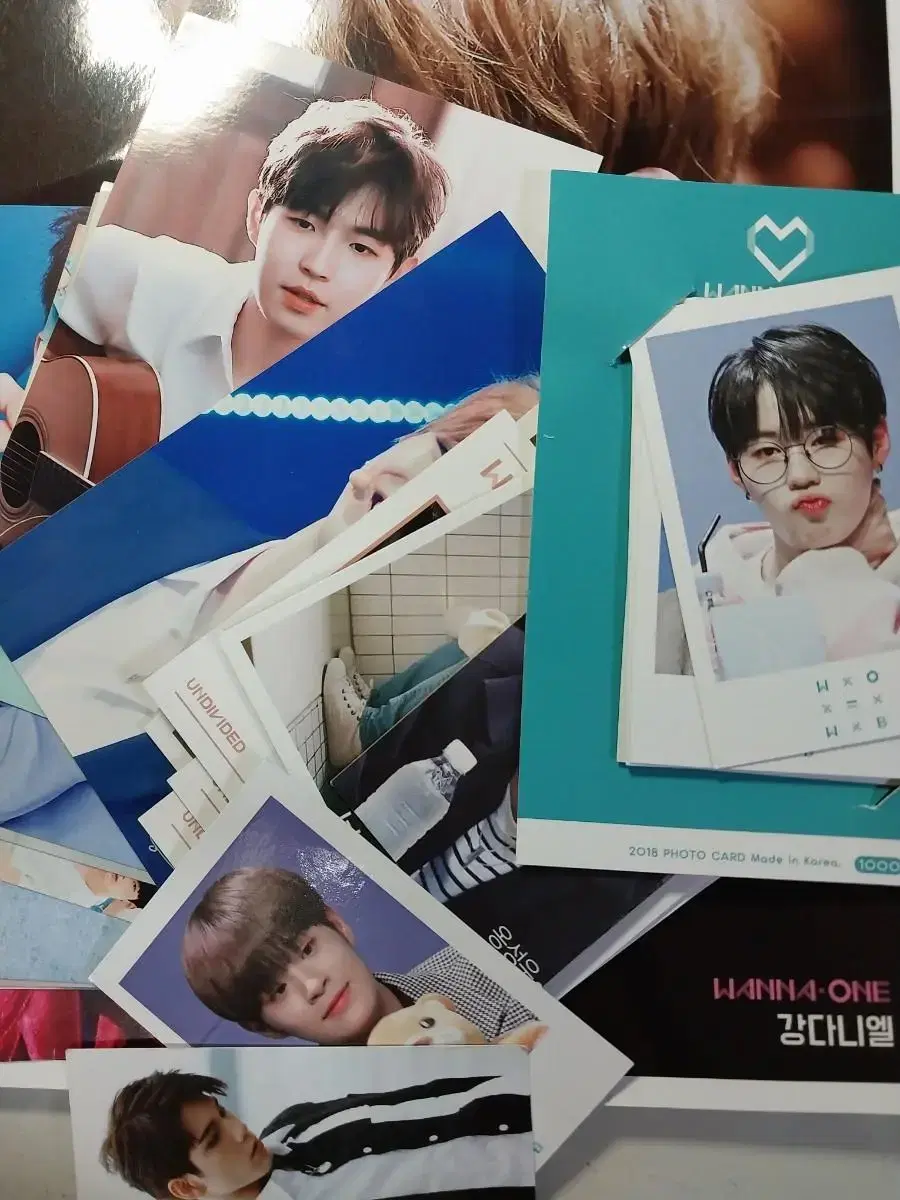 Sell Wanna One unofficial goods 