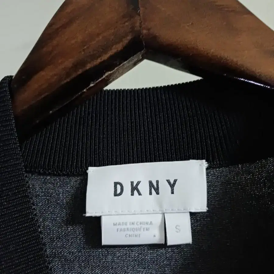 DKNY 디케이엔와이 모 원피스 55~66(S)