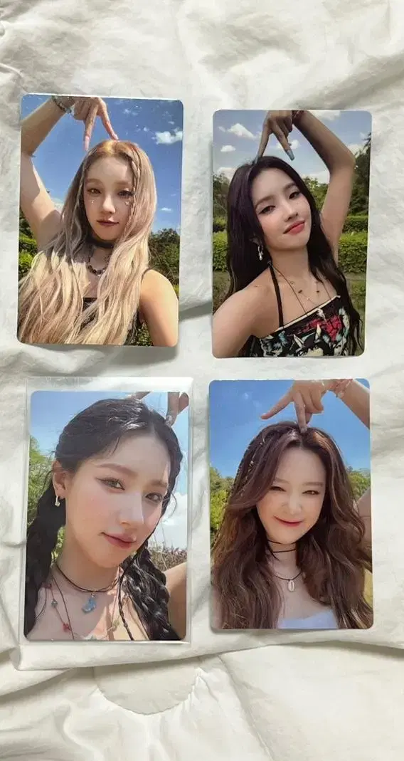 Idle gidle Concert Neverland Phase 3 pre-order benefit photocard Sells