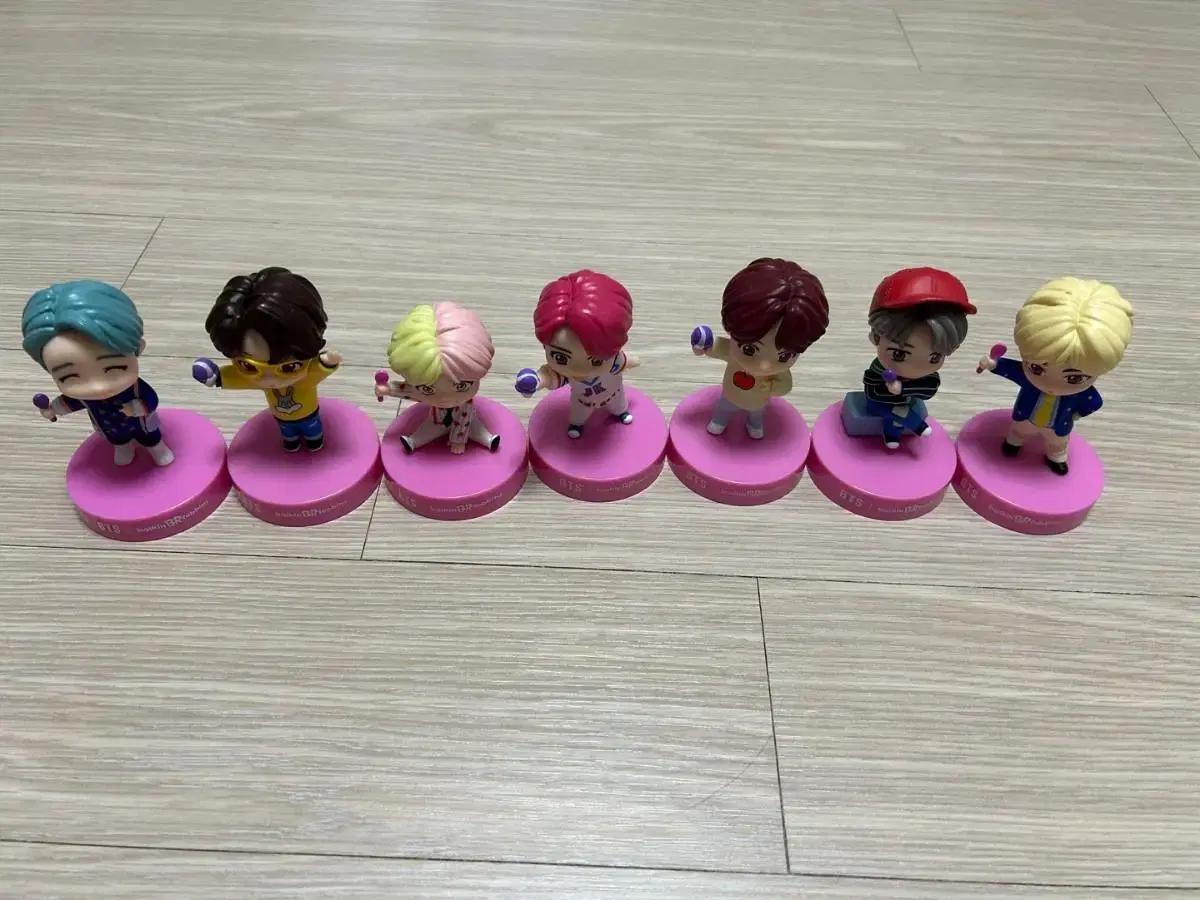 Bangtan Vera Figures