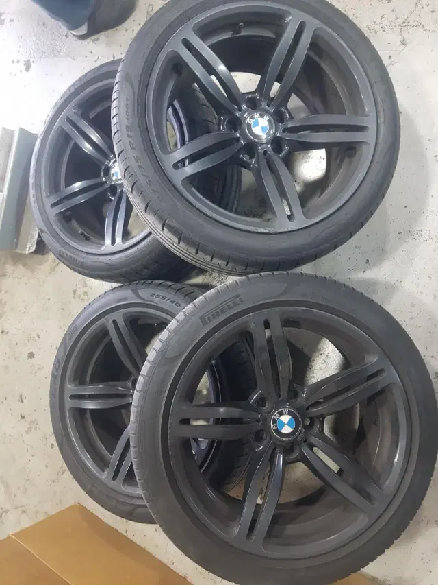 19인치 정품 bmw e60 m5 167m 순정 단조 블랙 중고 휠타이어