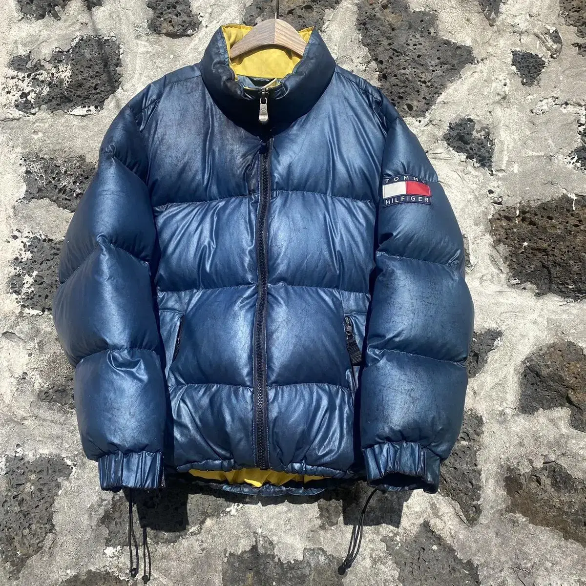 (XL) Tommy Hilfiger Duck Down Padding