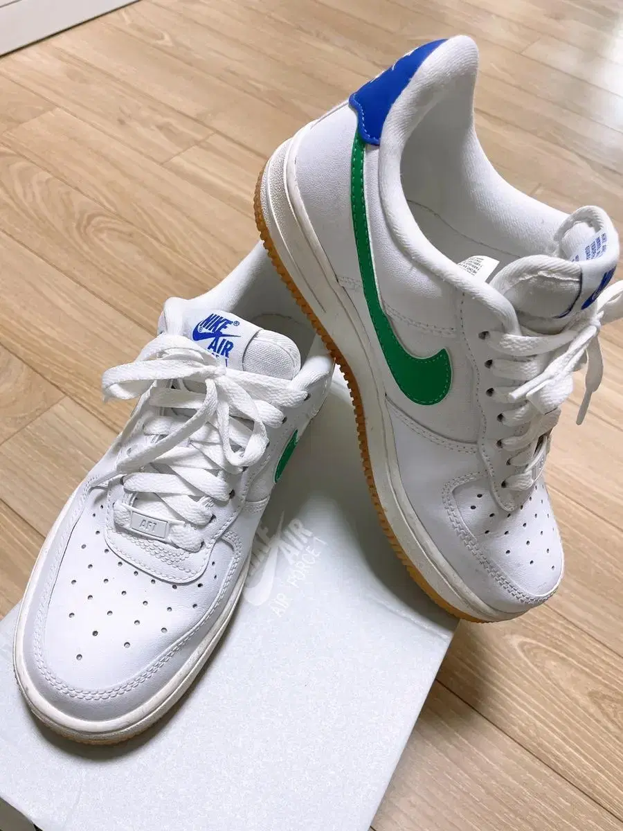 Nike Air Force 1 07