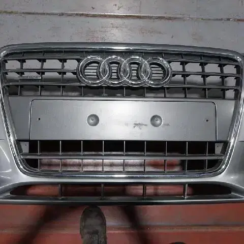 [착불] Audi(아우디)/2010/ New A4 프론트범퍼 쥐색