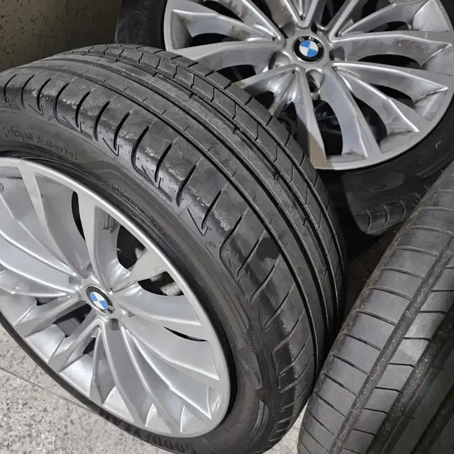 bmw 5시리즈 g30 순정 휠 타이어