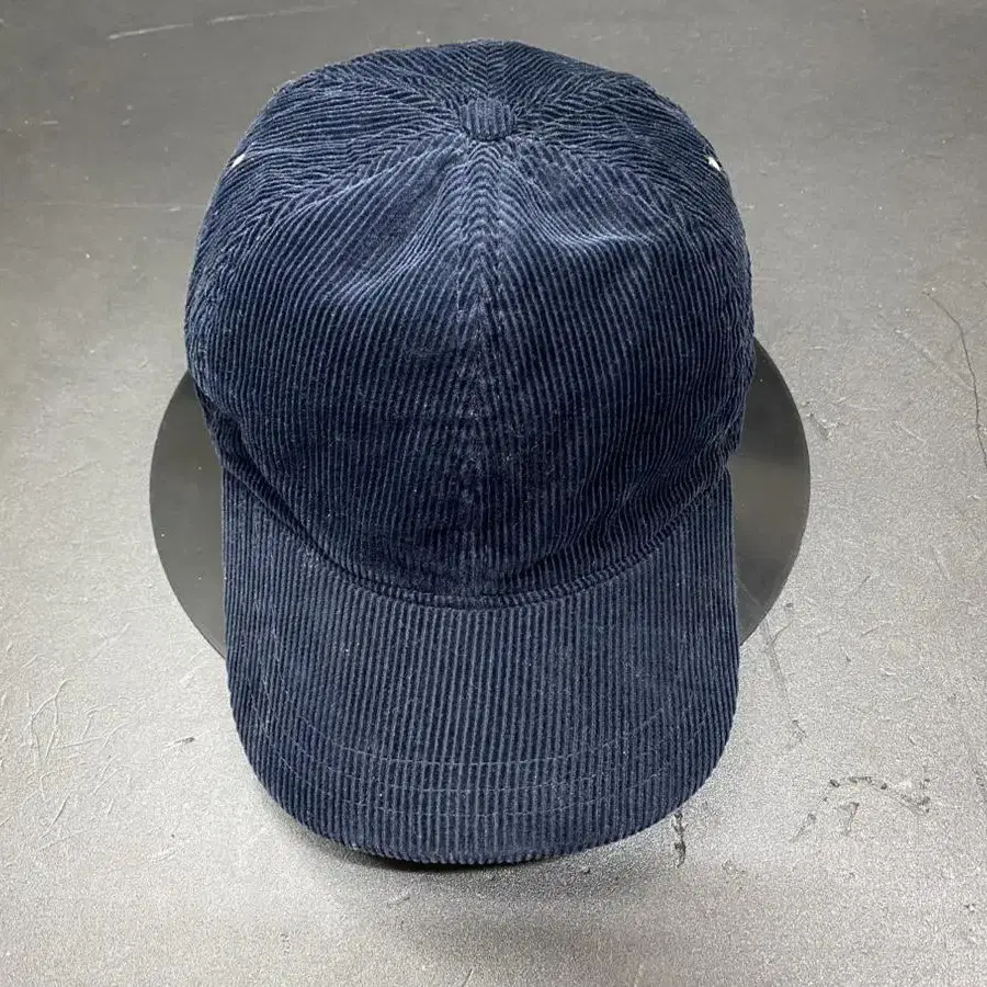 A.P.C corduroy cap (여성용)Os