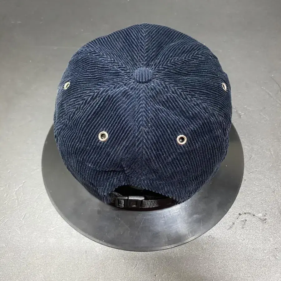 A.P.C corduroy cap (여성용)Os