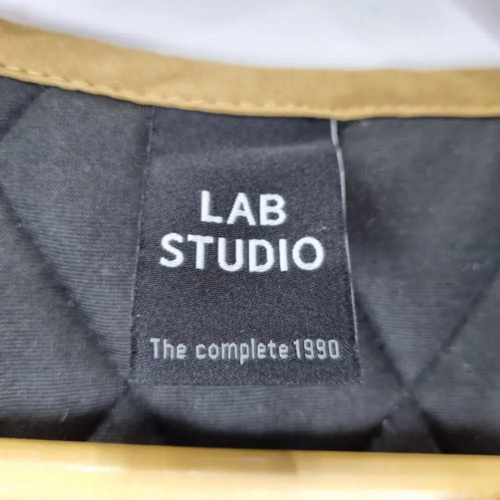 S2015 LAB STUDIO 남95-100 누빔 베이지 조끼/더크