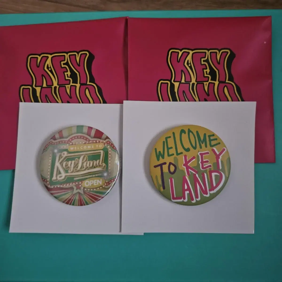 2 Keyland Can Badges in Bulk