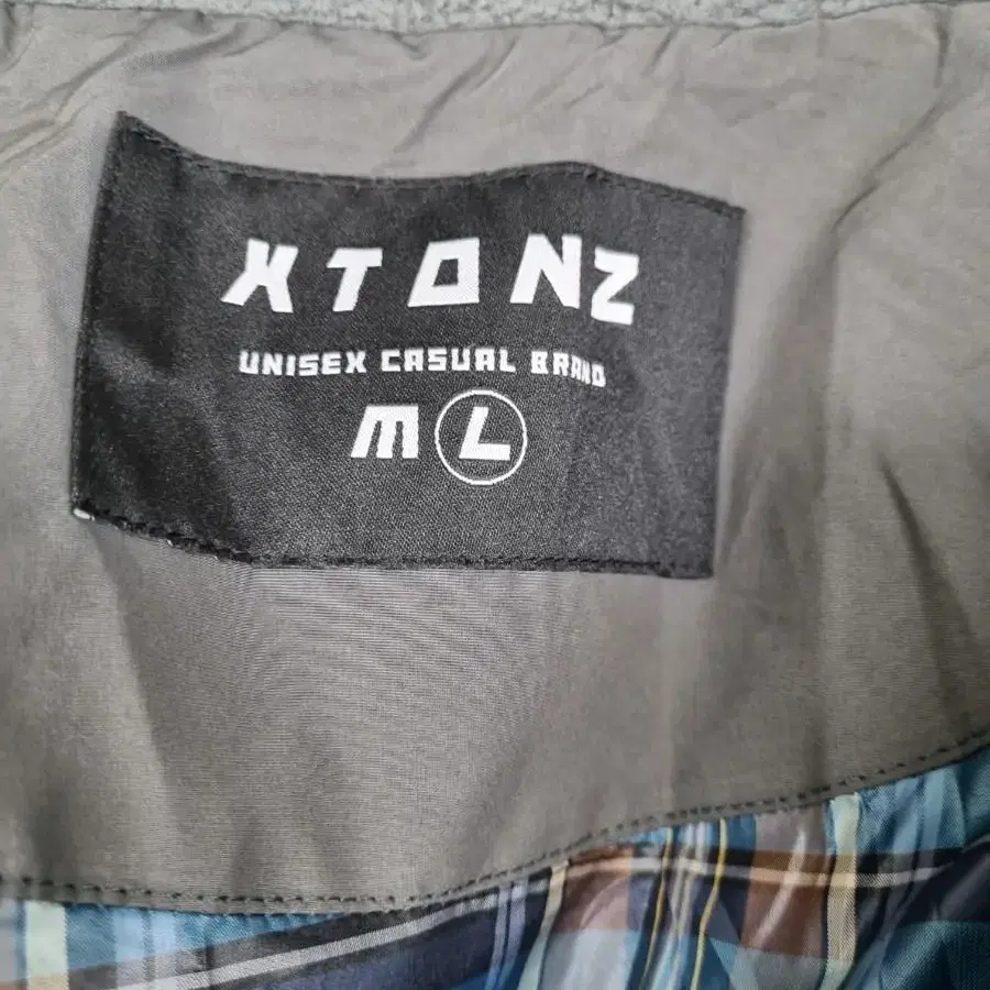 XTONZ 패딩