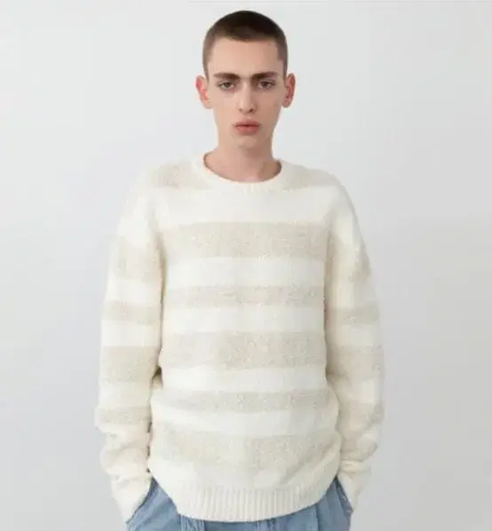 Insilence Textured Stripe Crewneck Knit BEIGE