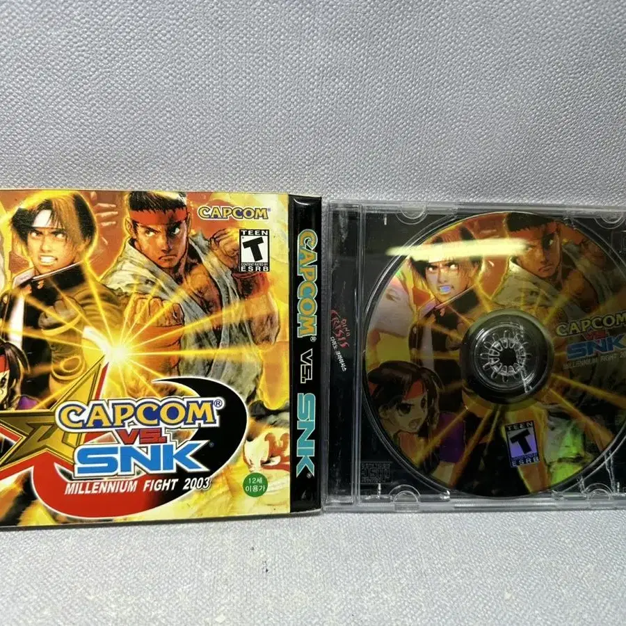 PC게임CD 캡콤 Capcom vs SNK 밀레니엄파이터2003