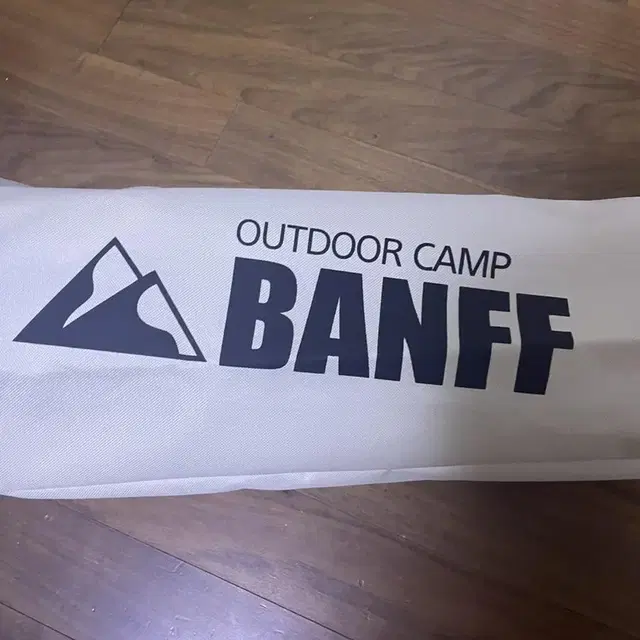 BANFF 캠핑용의자 새상품 2개