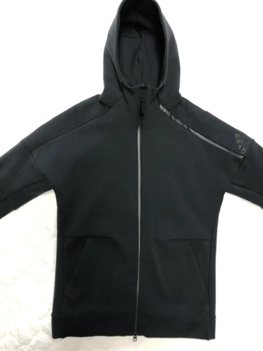 * adidas adidas logo hoodie * black