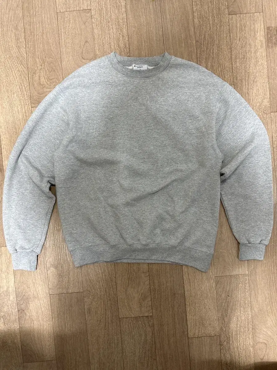 [L] Champion Eco-Ascentic Brushed Lined Sweatshirt