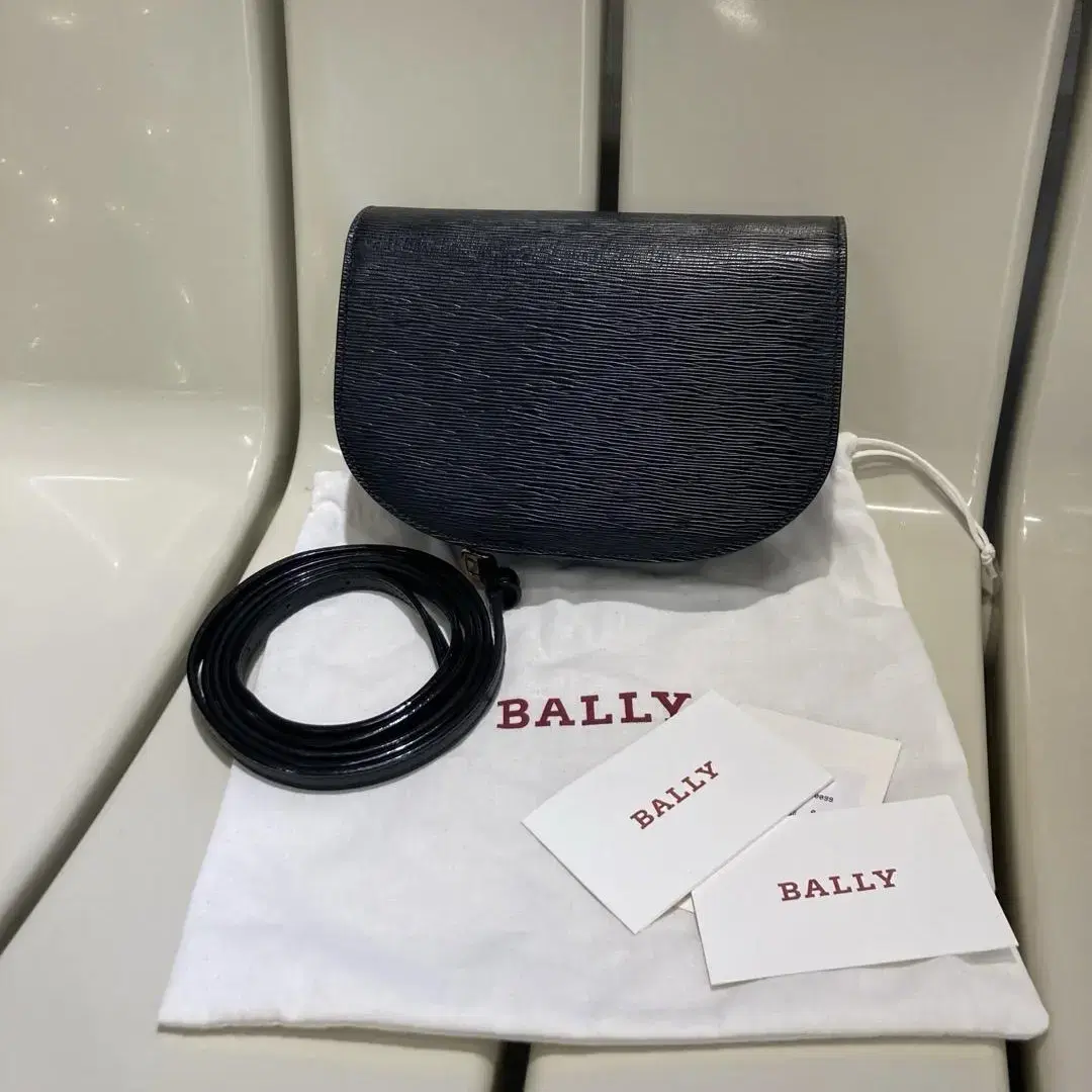 BALLY 발리 LAYN(레인/래인) 에삐 미니 크로스백(6226758)