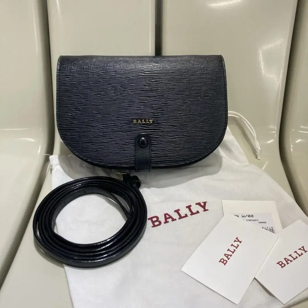 BALLY 발리 LAYN(레인/래인) 에삐 미니 크로스백(6226758)