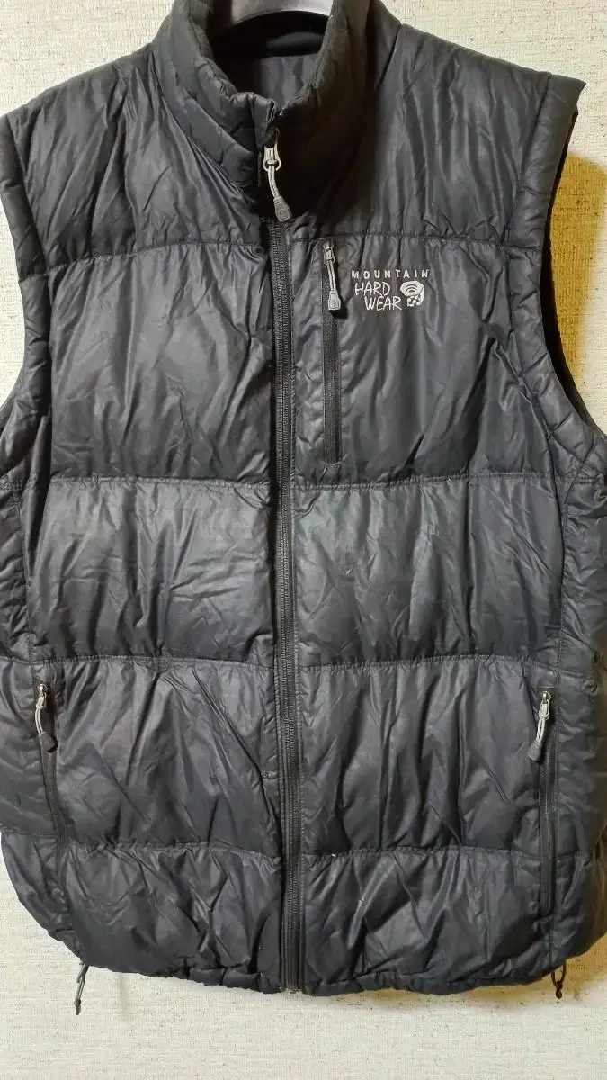 Mountain Hardwear Padded Vest (L)