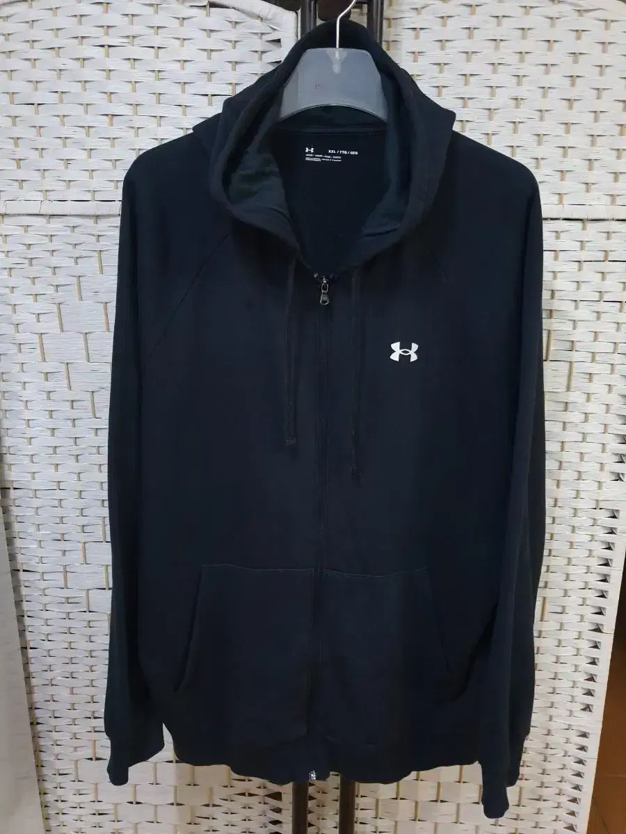 (0347) Under Armour Big Size Sports Hoodie Zip Up 110 2XL Overfit