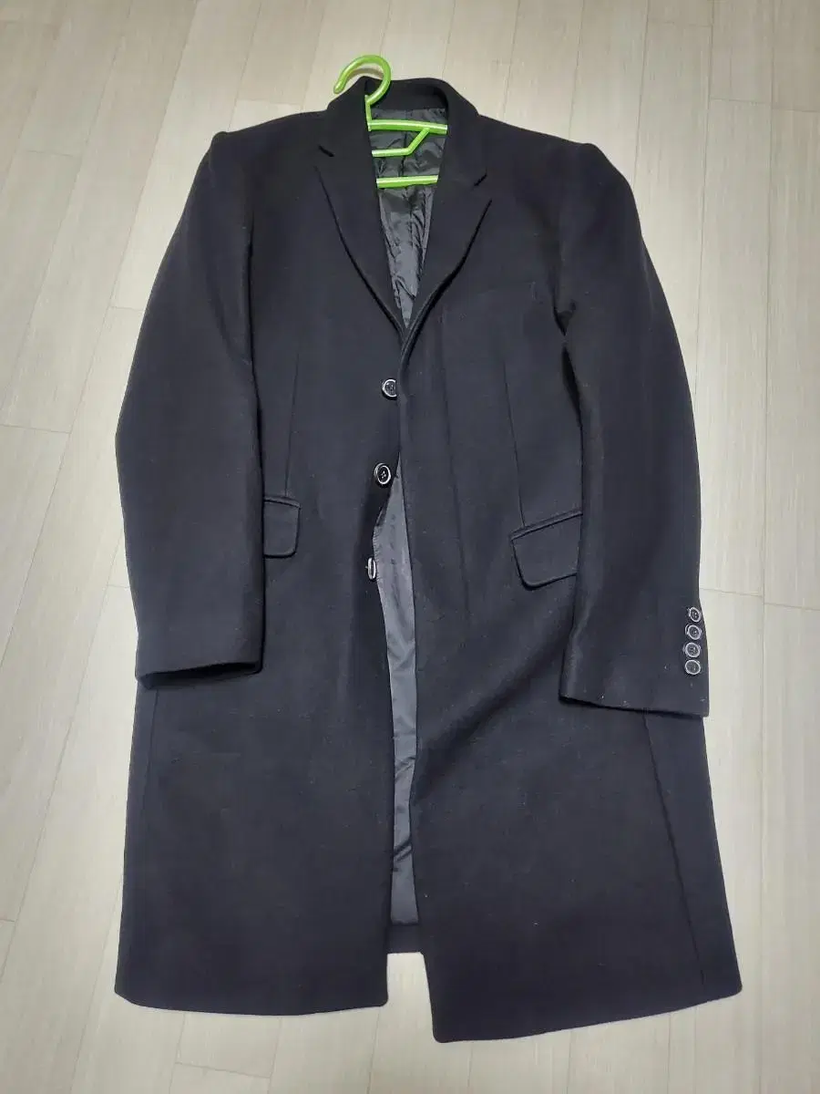 Mamagari wool and cashmere coat