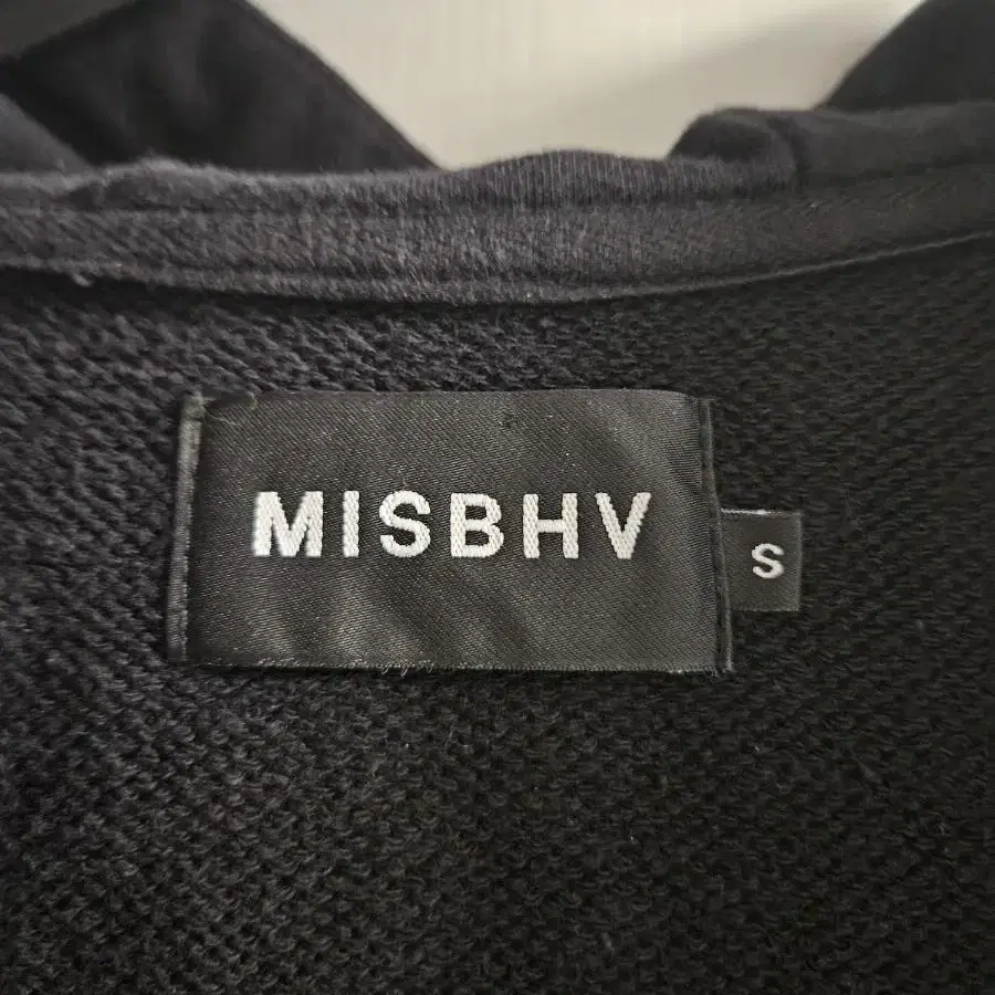 미스비헤이브 MISBHV 후드집업 S