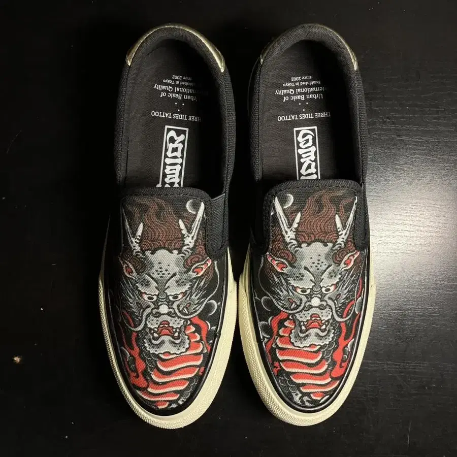 UBIQ HOGGE THREE TIDES TATTOO (Ryu) Desi