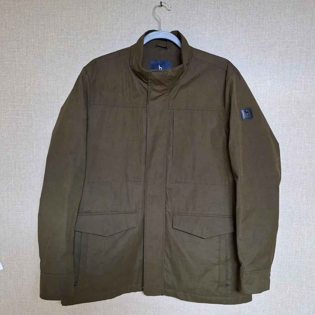 Hedges Wax Hunting Jacket.   100 to 105