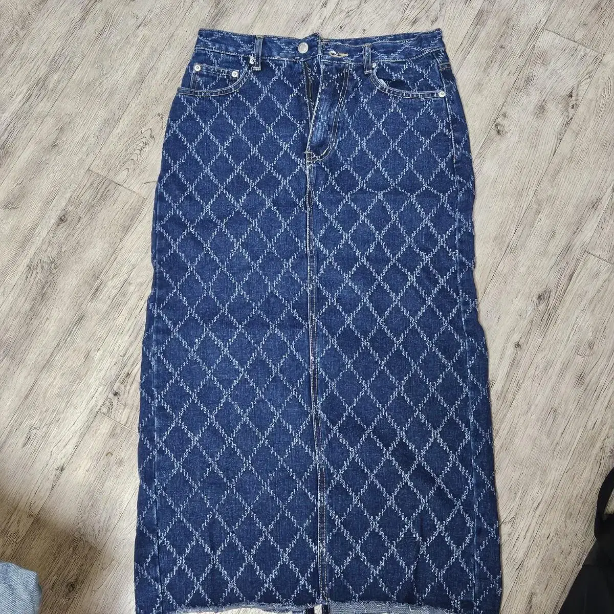 어반드레스 Quilting Long Denim Skirt Blue 청치마