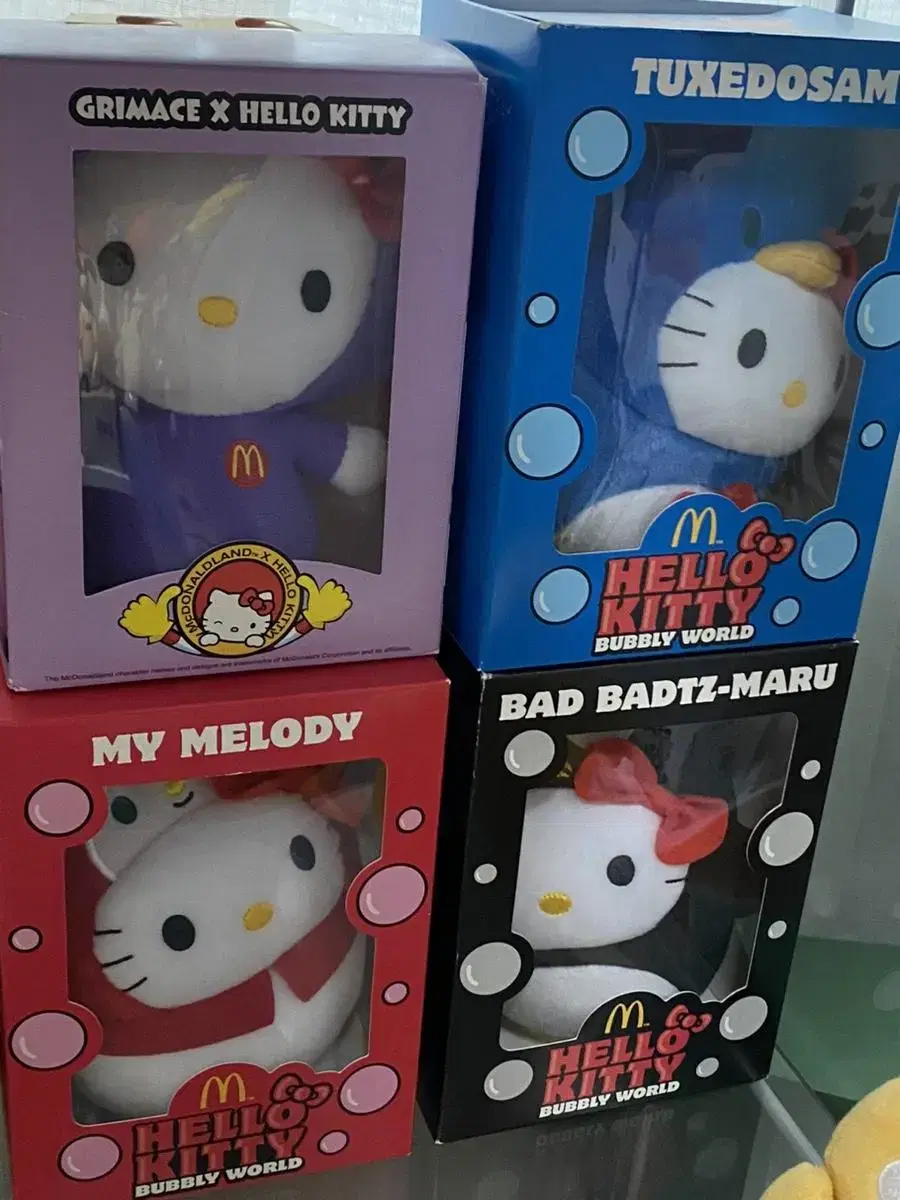 Sells 4 Sets Hello Kitty McToy Kitty Classic Kitty Sanrio