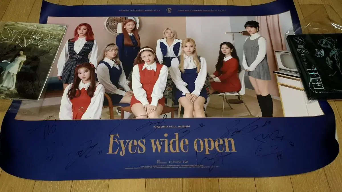 Twice sign signature poster twice