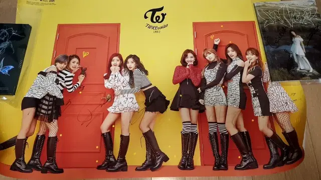 트와이스 싸인 사인 포스터 twice