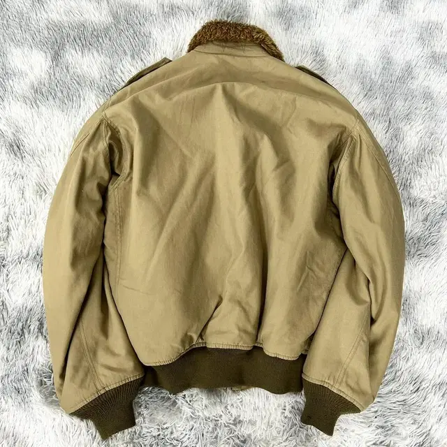 Stagg Coat B-10 무스탕 플라이트 자켓