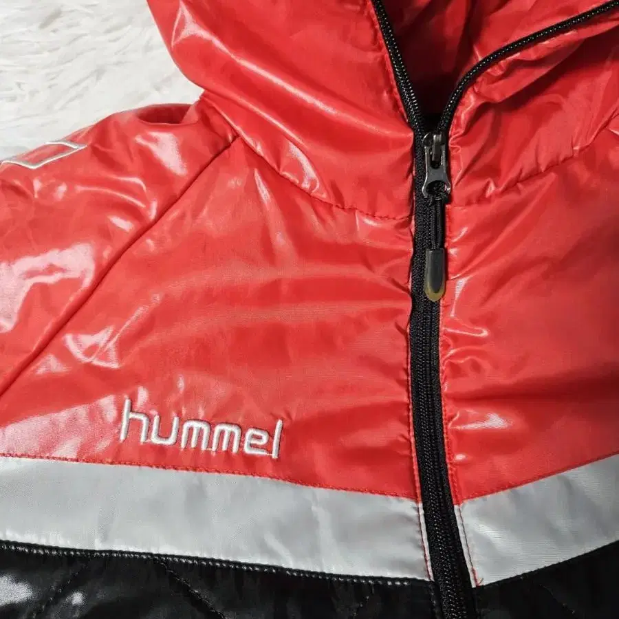 험멜 Hummel 유광패딩 경량패딩 후드집업자켓100