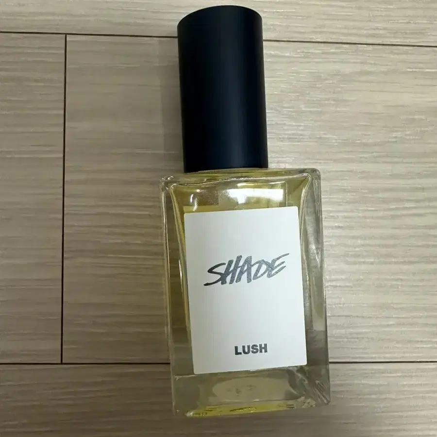 러쉬 쉐이드 30ml