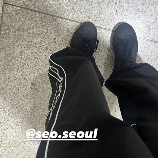 에스이오 seo PIPING LINED NYLON PANTS 팬츠 바지