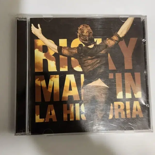 Ricky martin la historica CD