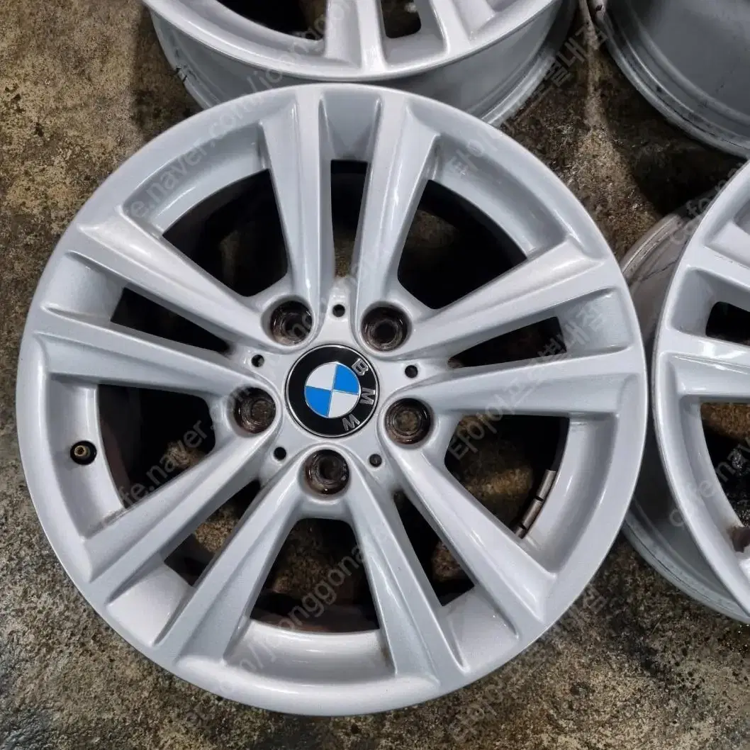 BMW F바디 3시리즈 16인치 중고휠 1대분팝니다