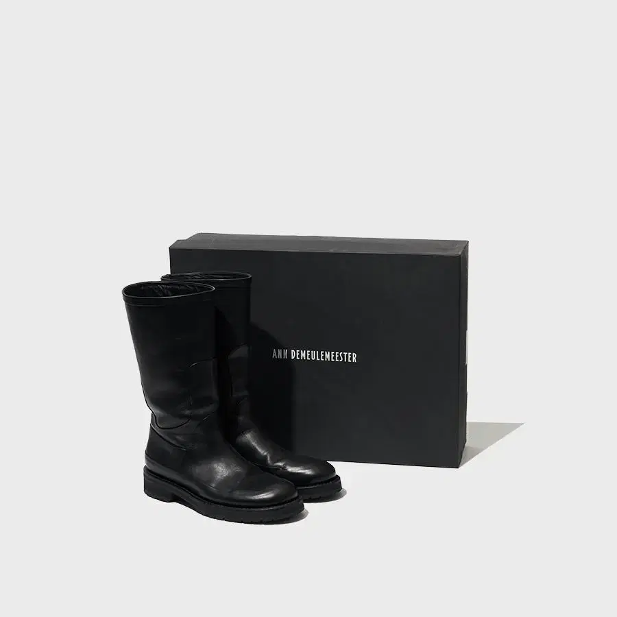 ANN DEMEULEMEESTER BOOTS 37