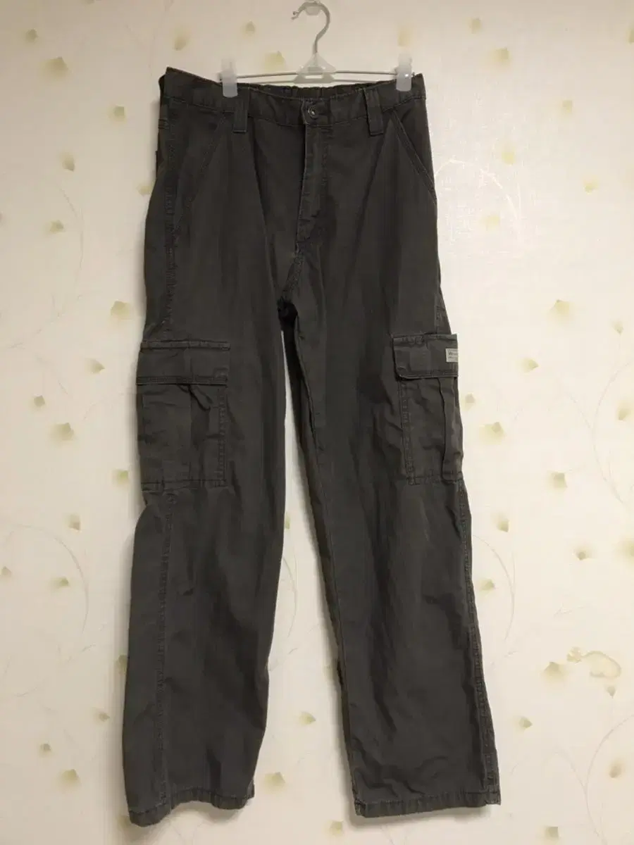 Vintage Wide Cargo Pants (Unisex)