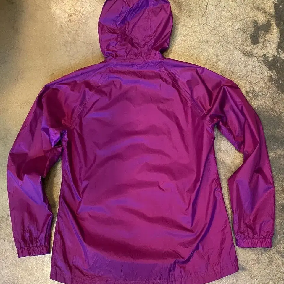 LL Bean Misses Full Zip Hooded Windbreak