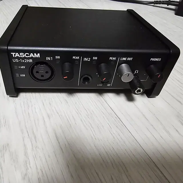 TASCAM US-1X2HR USB 오디오 인터페이스