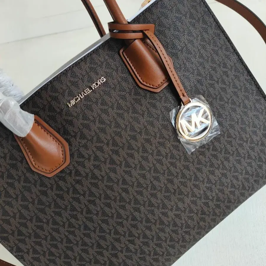 마이클코어스 해외직구 Michael kors mk신상Mercer