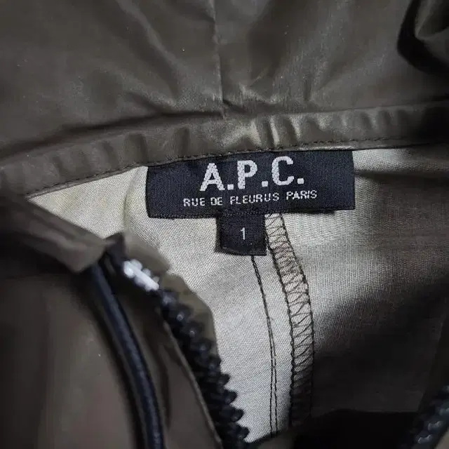 A.P.C 아페쎄 아노락 후드