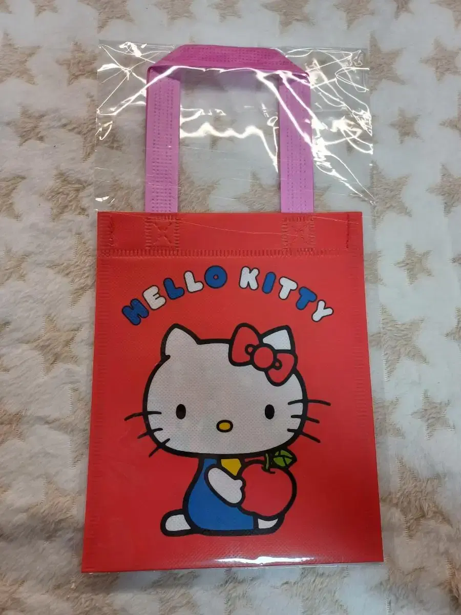 *Quick sale) Ichigo Newspaper Hello Kitty Tarpaulin Bag