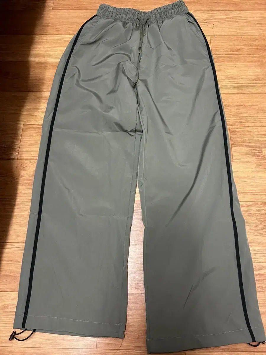 Wide long pants / Cargo pants / Able